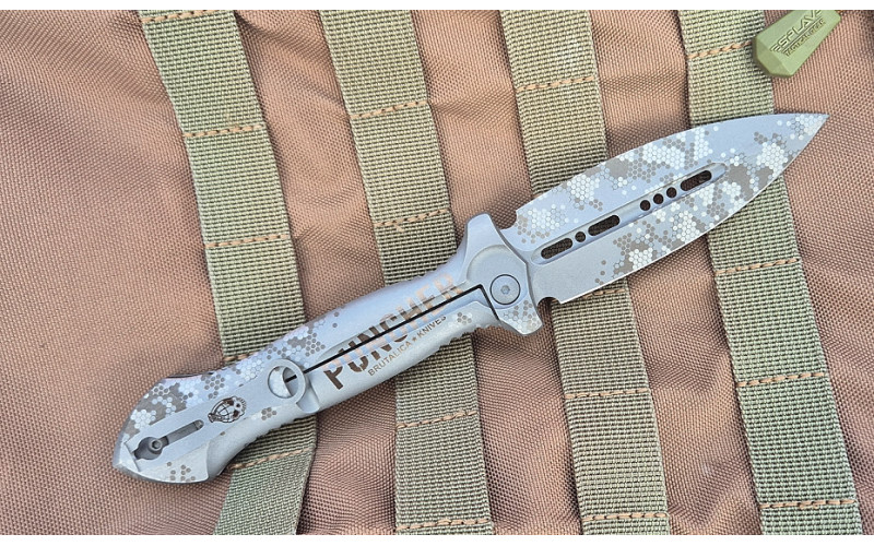 Нож Puncher Black, Brutalica